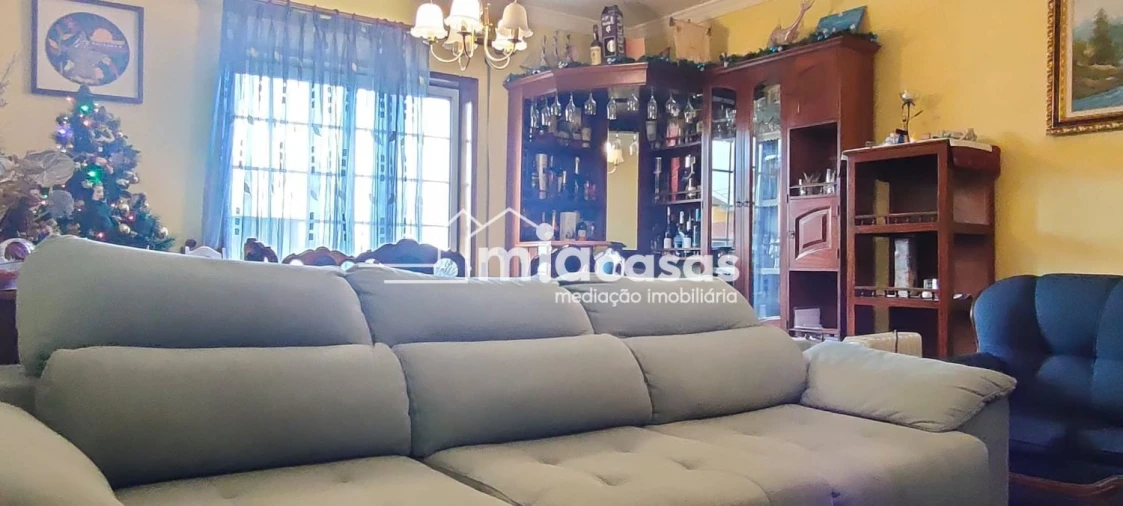 Apartamento T2 para Venda em Oiã Foto 10