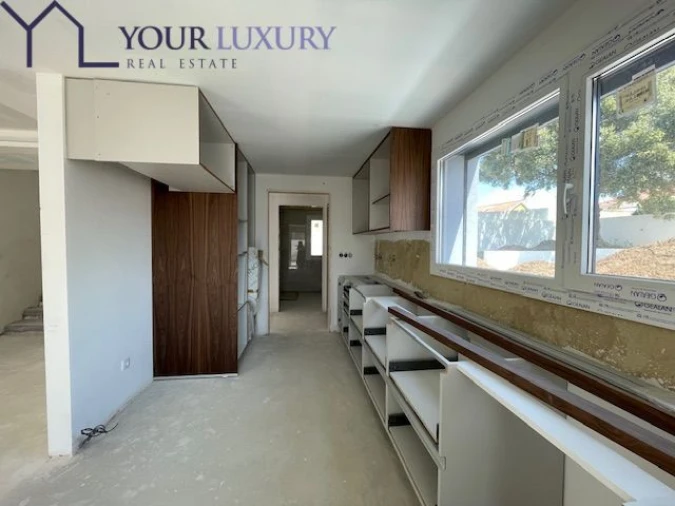 Moradia T4 para Venda em Alcabideche Foto 12