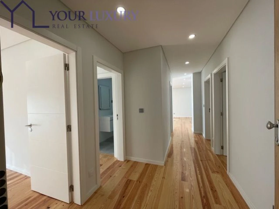 Apartamento T4 para Venda em Cascais e Estoril Foto 14