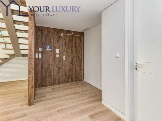 Apartamento T3 para Venda em Carcavelos e Parede Foto 36