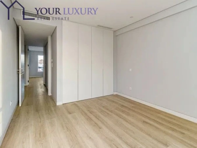 Apartamento T3 para Venda em Carcavelos e Parede Foto 17