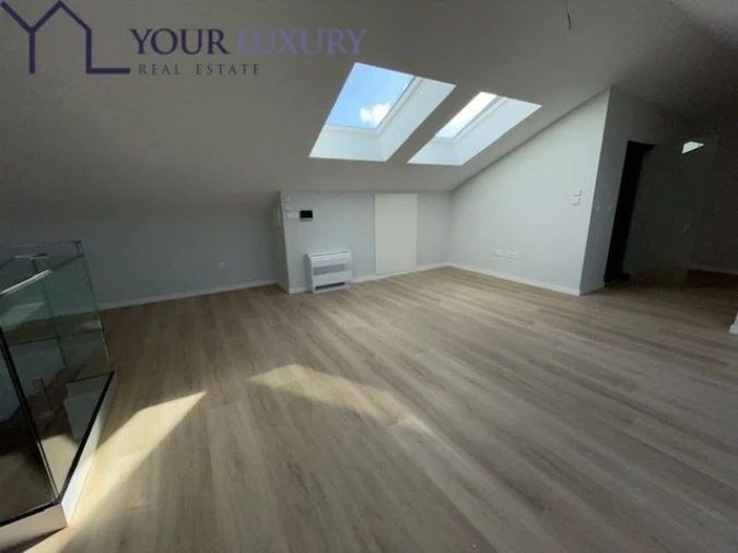 Apartamento T3 para Venda em Carcavelos e Parede Foto 33