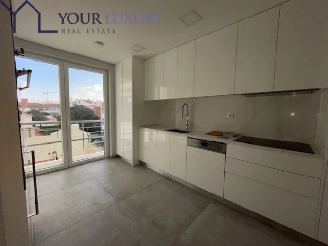 Apartamento T3 para Venda em Carcavelos e Parede Foto 9