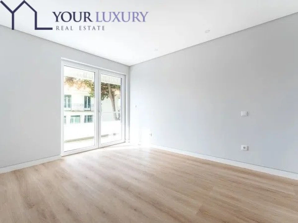 Apartamento T3 para Venda em Carcavelos e Parede Foto 23