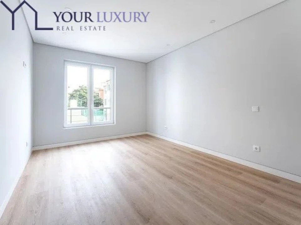 Apartamento T3 para Venda em Carcavelos e Parede Foto 19