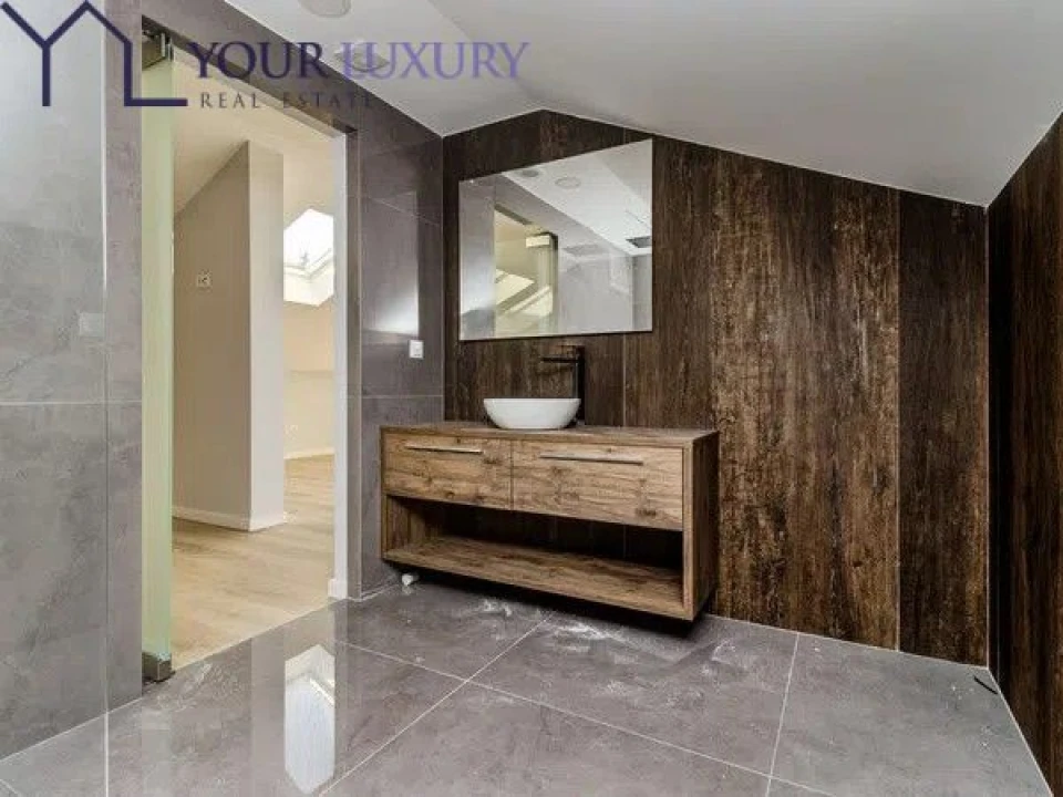 Apartamento T3 para Venda em Carcavelos e Parede Foto 28