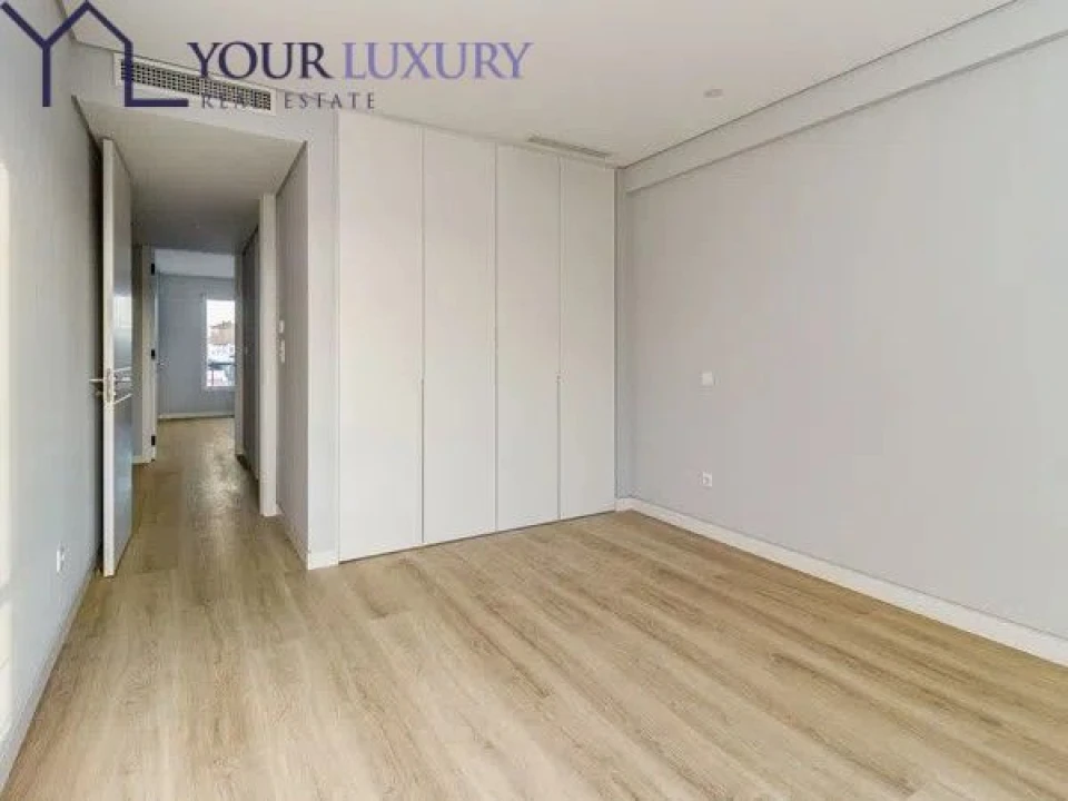 Apartamento T3 para Venda em Carcavelos e Parede Foto 17