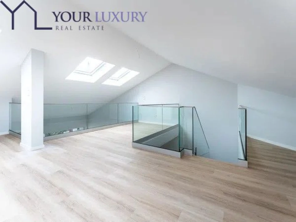 Apartamento T3 para Venda em Carcavelos e Parede Foto 34