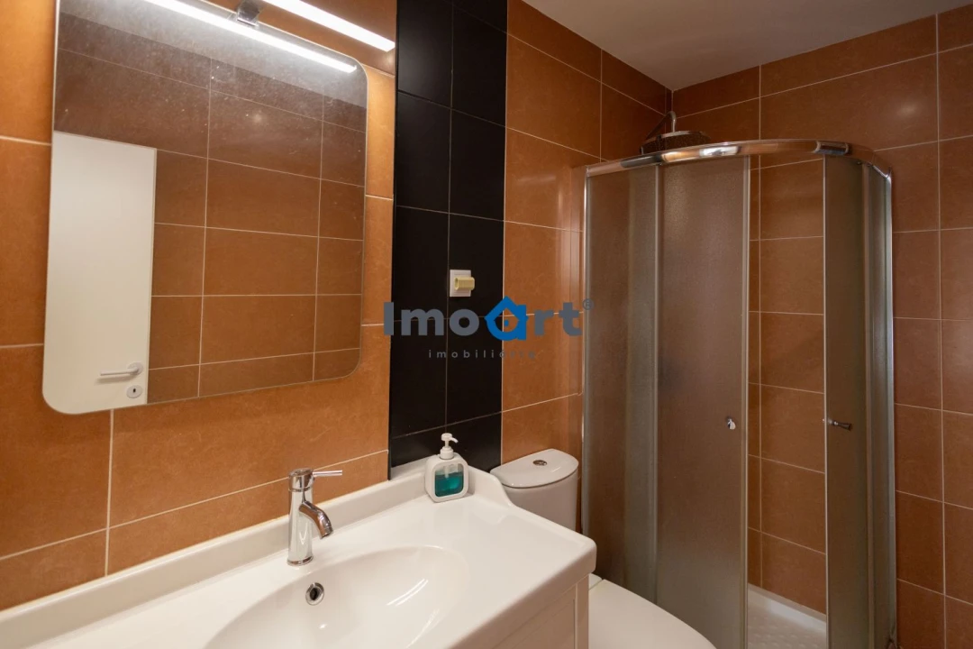 Apartamento T2 para Venda em Ramalde Foto 42