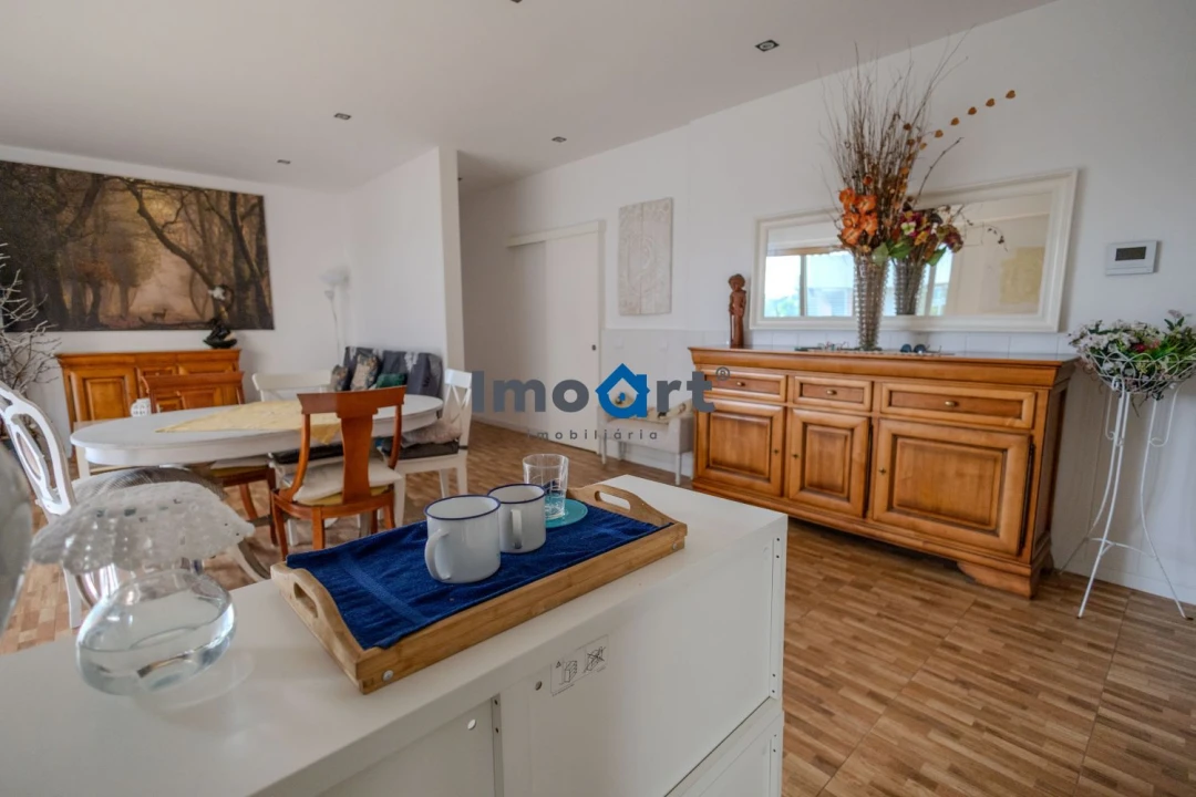 Apartamento T2 para Venda em Ramalde Foto 20