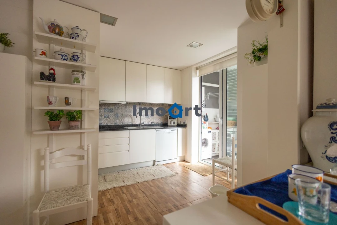 Apartamento T2 para Venda em Ramalde Foto 28