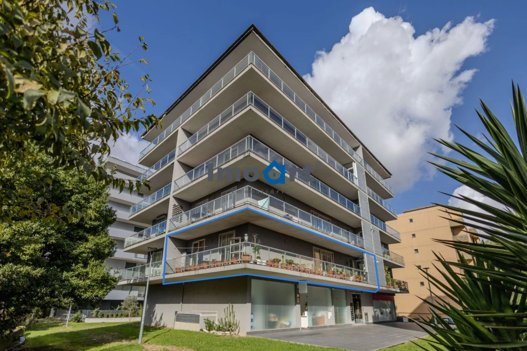 Apartamento T2 para Venda em Ramalde Foto 10