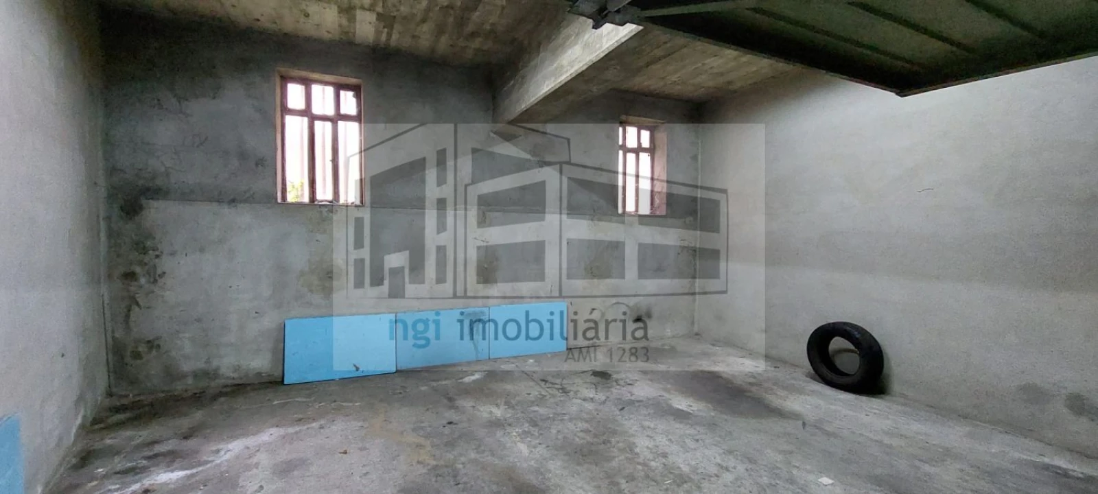 Garagem para Arrendamento em Queluz e Belas Foto 7