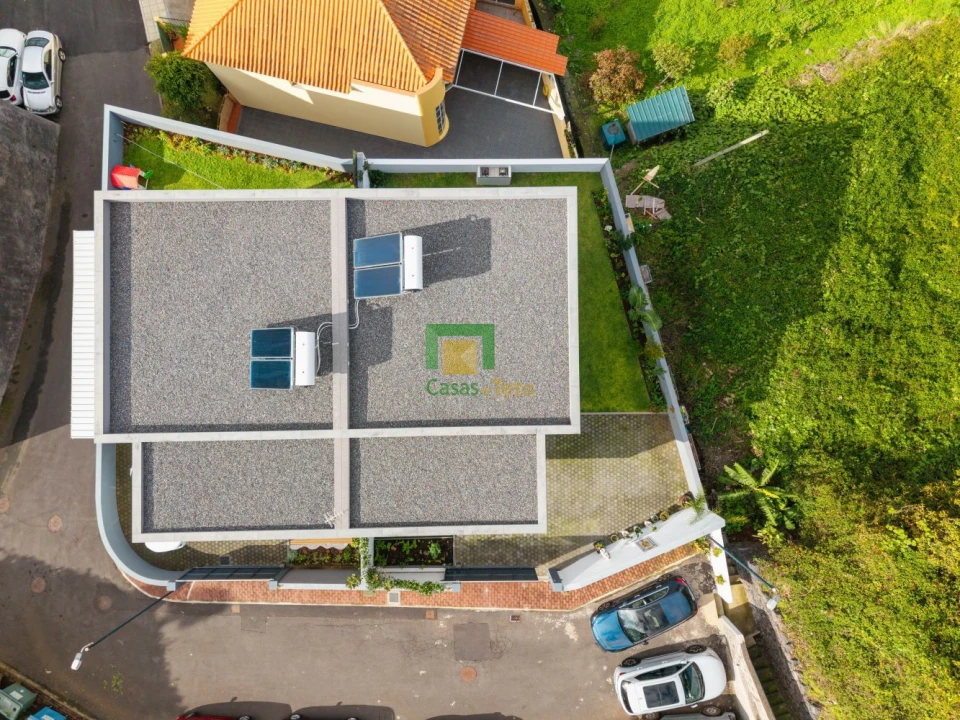 Moradia T3 para Venda em Campanario Foto 45