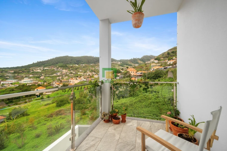 Moradia T3 para Venda em Campanario Foto 35