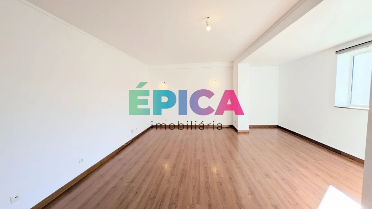 Apartamento T2 para Venda em Santa Clara Foto 6