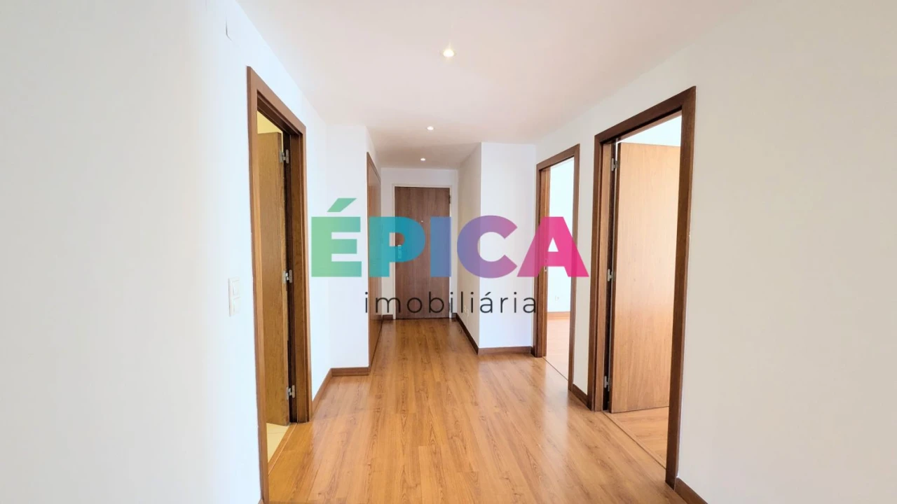 Apartamento T2 para Venda em Santa Clara Foto 30