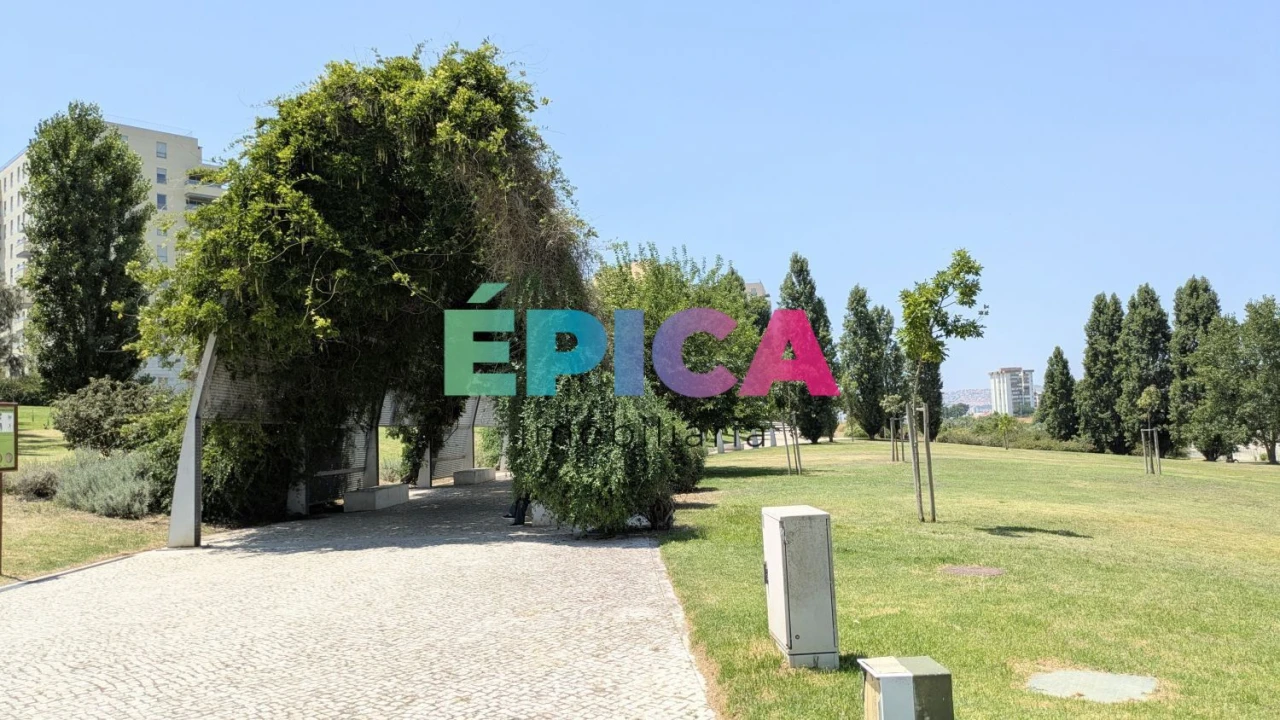 Apartamento T2 para Venda em Santa Clara Foto 45