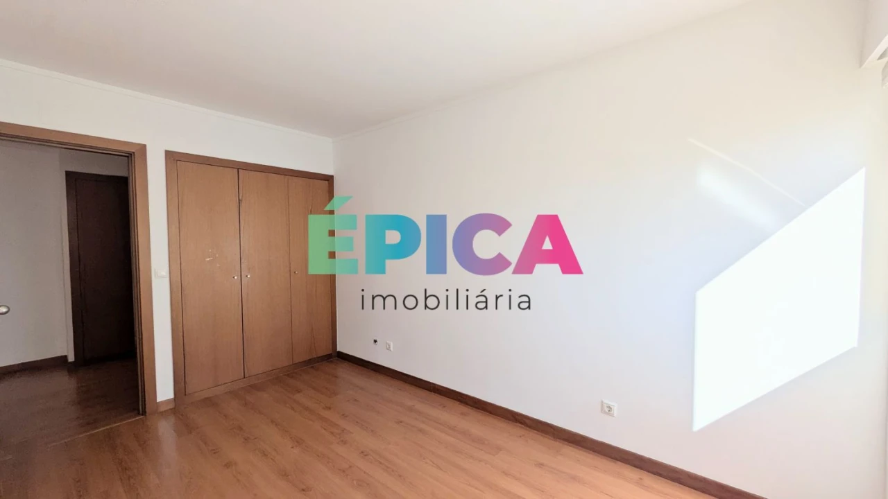 Apartamento T2 para Venda em Santa Clara Foto 35