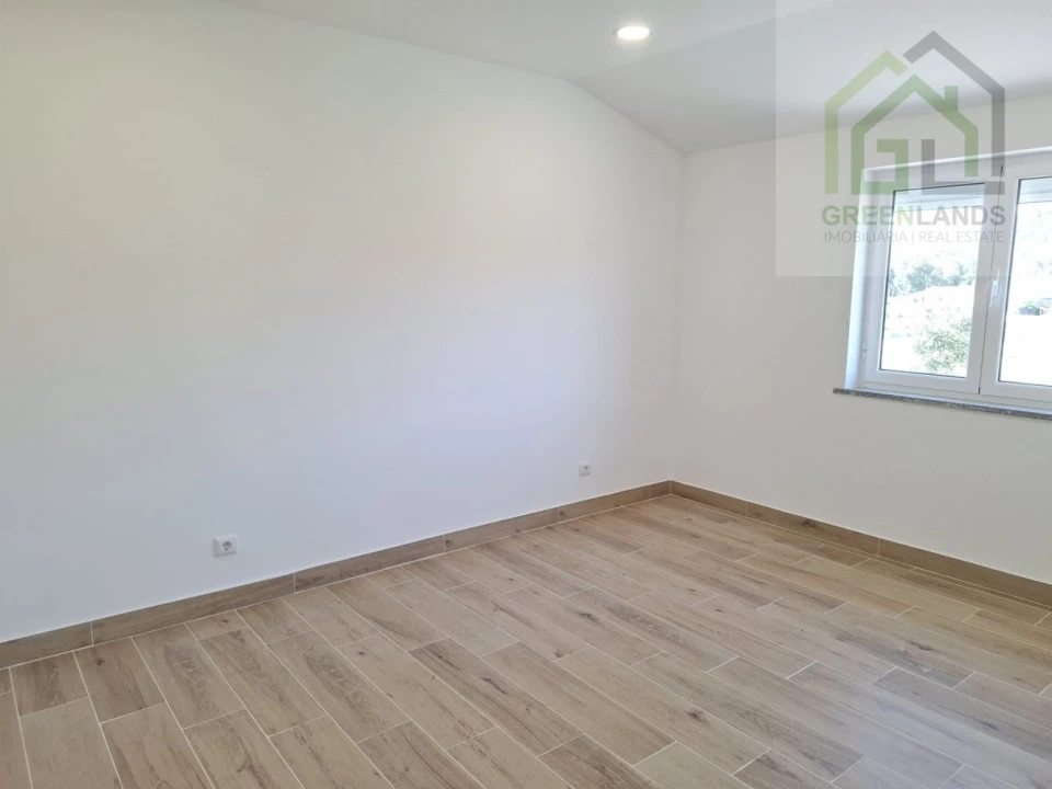 Moradia T3 para Venda em Arganil Foto 41