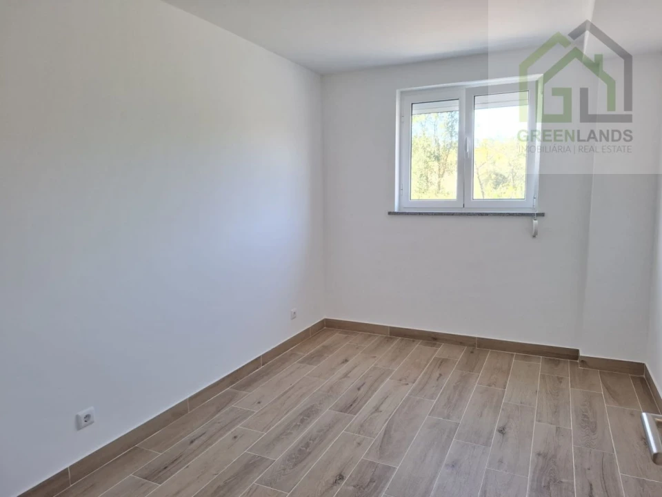 Moradia T3 para Venda em Arganil Foto 11