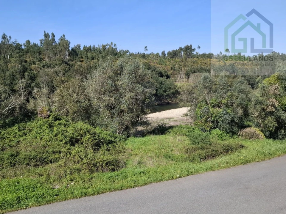 Moradia T3 para Venda em Arganil Foto 3