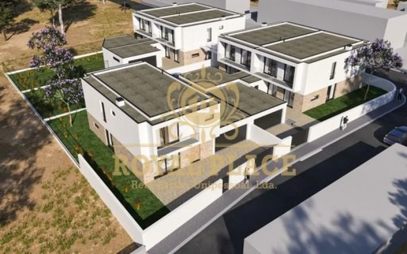 Moradia T4 para Venda em Santa Maria da Feira, Travanca, Sanfins e Espargo Foto 16