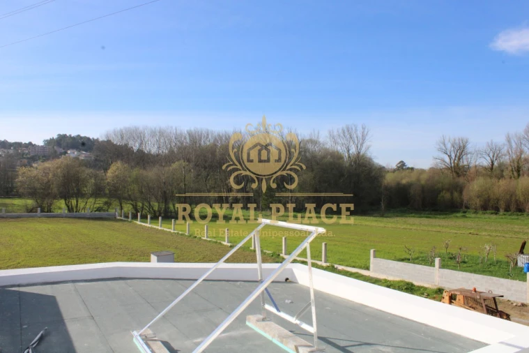 Moradia T4 para Venda em Santa Maria da Feira, Travanca, Sanfins e Espargo Foto 23