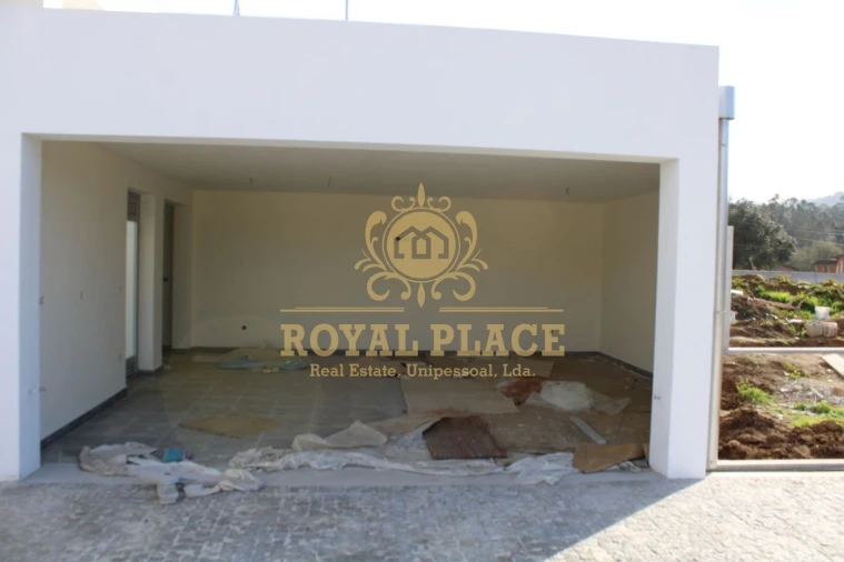 Moradia T4 para Venda em Santa Maria da Feira, Travanca, Sanfins e Espargo Foto 26