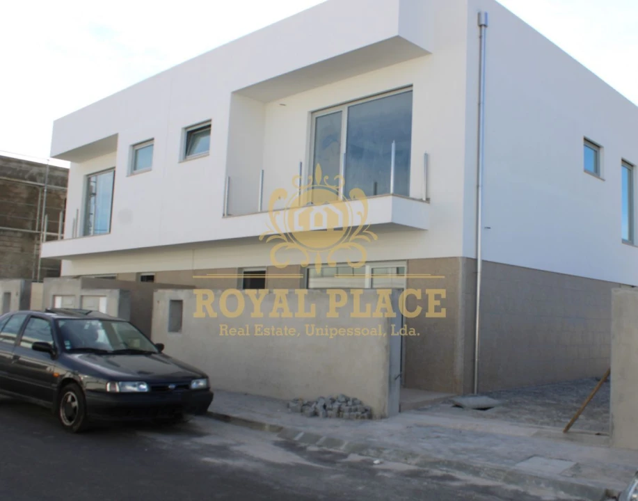 Moradia T4 para Venda em Santa Maria da Feira, Travanca, Sanfins e Espargo Foto 17