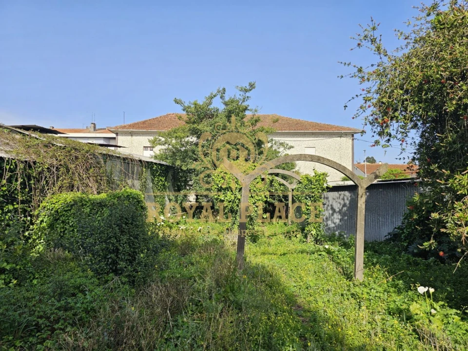 Moradia T4 para Venda em Arrifana Foto 25