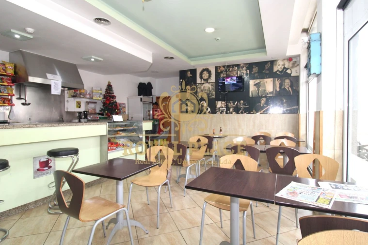 Loja para Venda em Romariz Foto 9