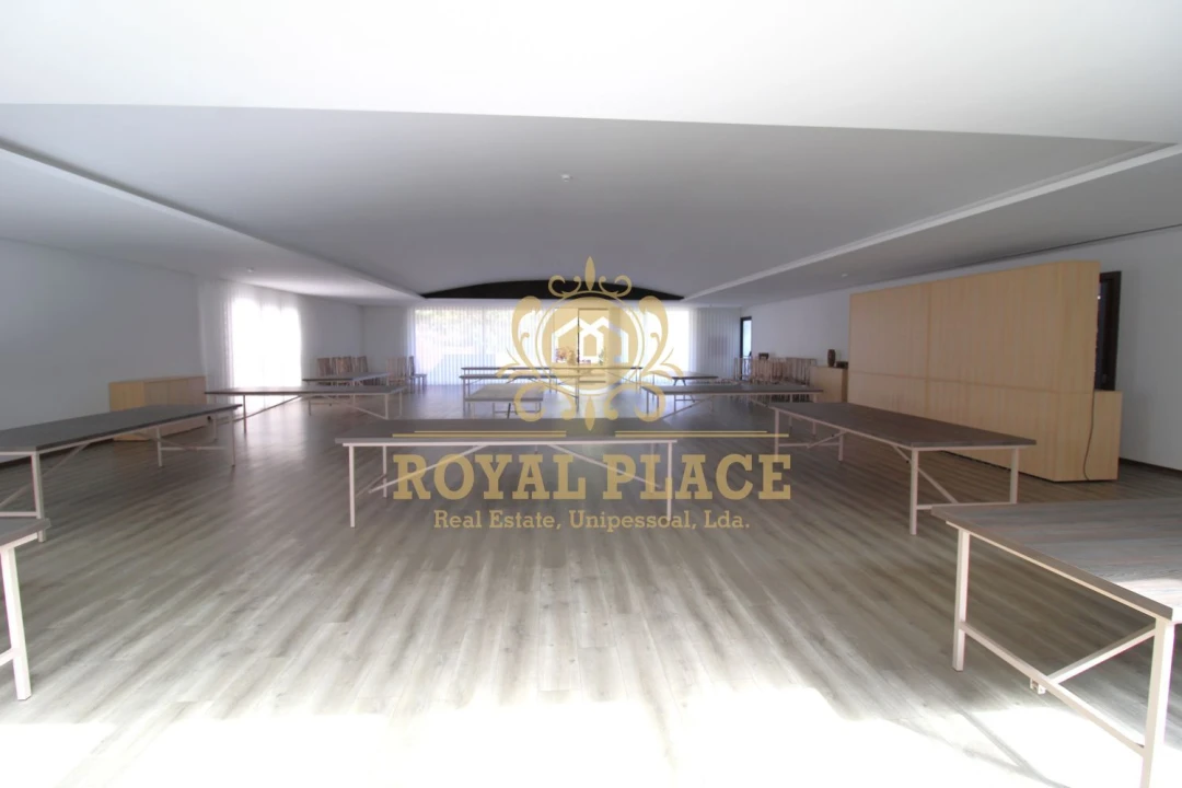 Moradia T10 para Venda em São Miguel do Souto e Mosteirô Foto 13