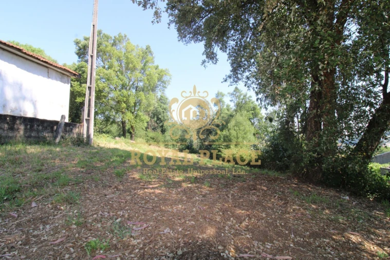 Terreno para Venda em Avintes Foto 3