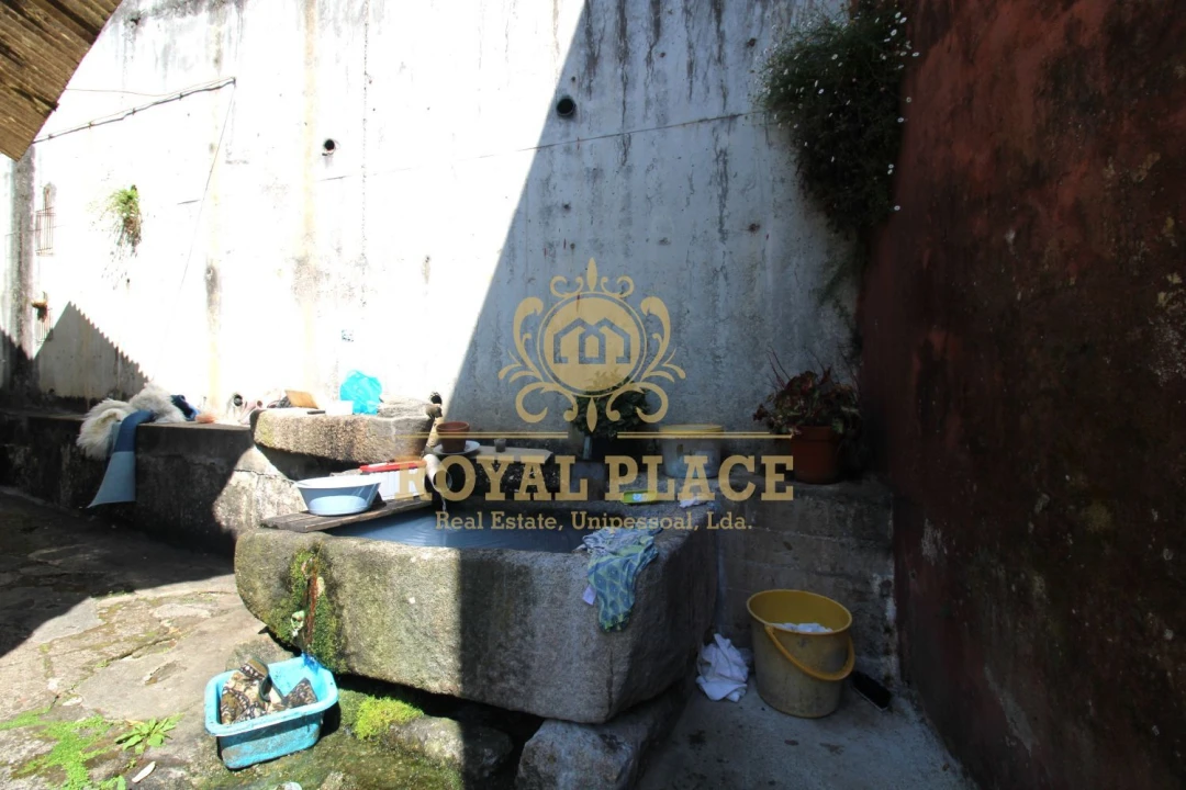 Moradia T2 para Venda em Avintes Foto 4