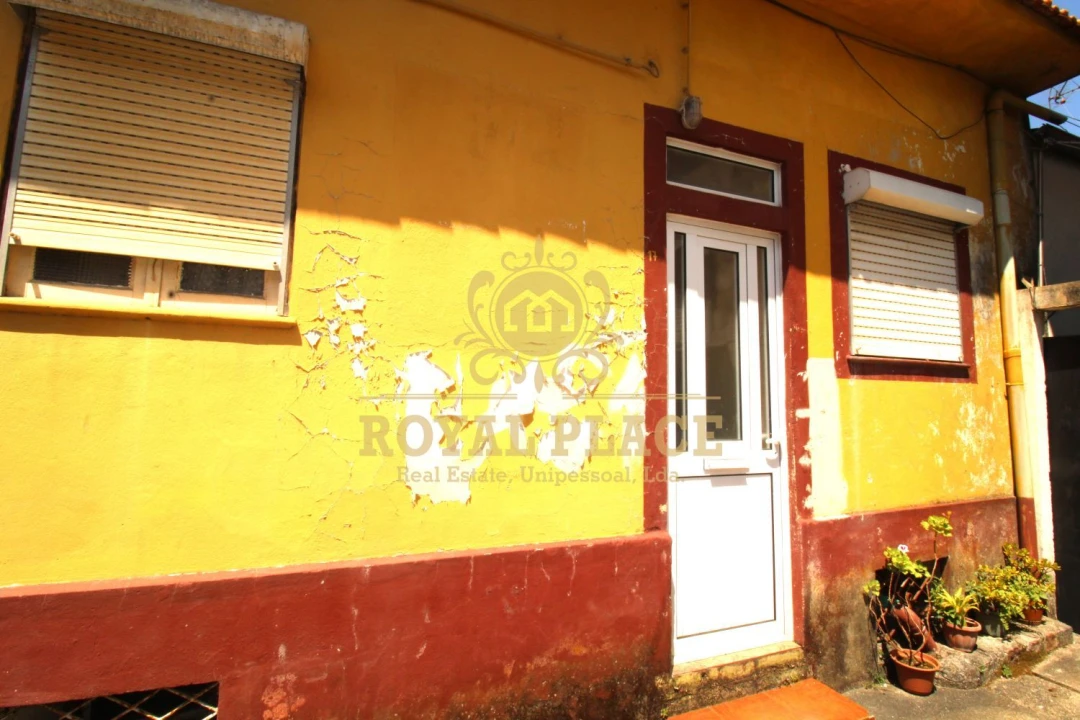 Moradia T7 para Venda em Santa Marinha e São Pedro da Afurada Foto 4