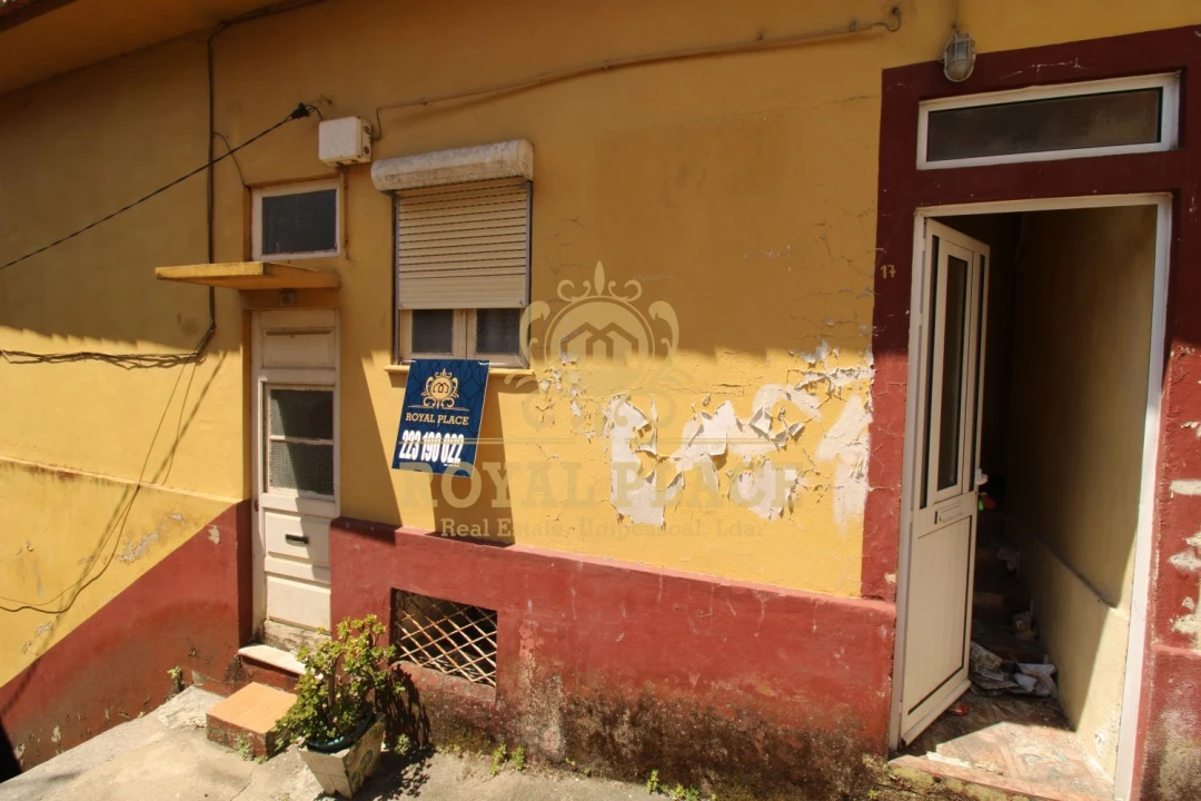 Moradia T7 para Venda em Santa Marinha e São Pedro da Afurada Foto 3