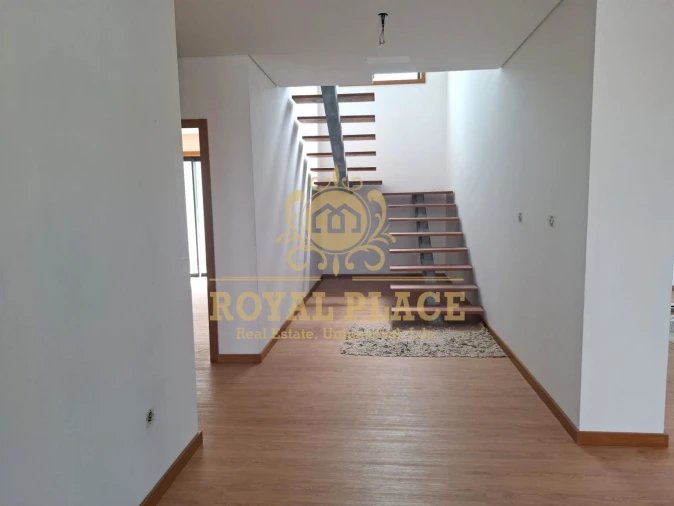 Moradia T3 para Venda em Santa Maria da Feira, Travanca, Sanfins e Espargo Foto 8