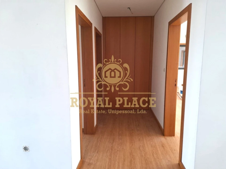 Moradia T3 para Venda em Santa Maria da Feira, Travanca, Sanfins e Espargo Foto 4