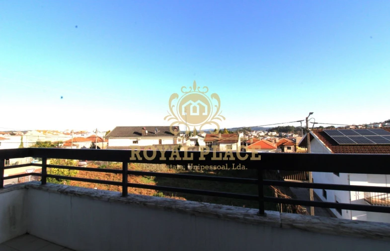 Moradia T3 para Venda em Fiães Foto 17