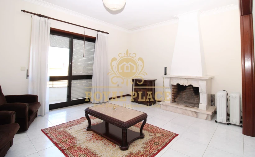 Moradia T3 para Venda em Fiães Foto 8