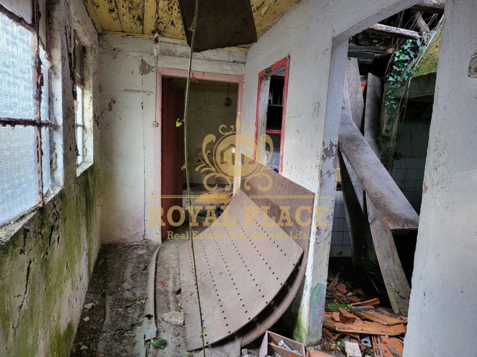 Moradia T2 para Venda em Sobrado e Bairros Foto 3