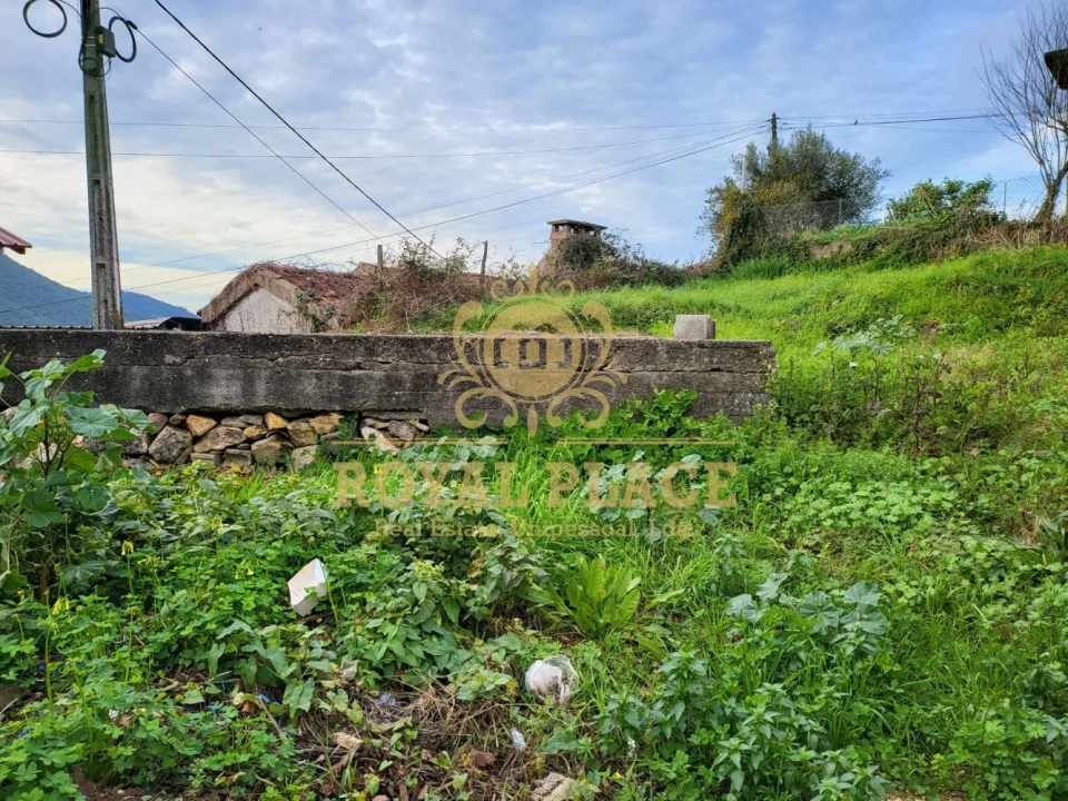 Moradia T2 para Venda em Sobrado e Bairros Foto 6