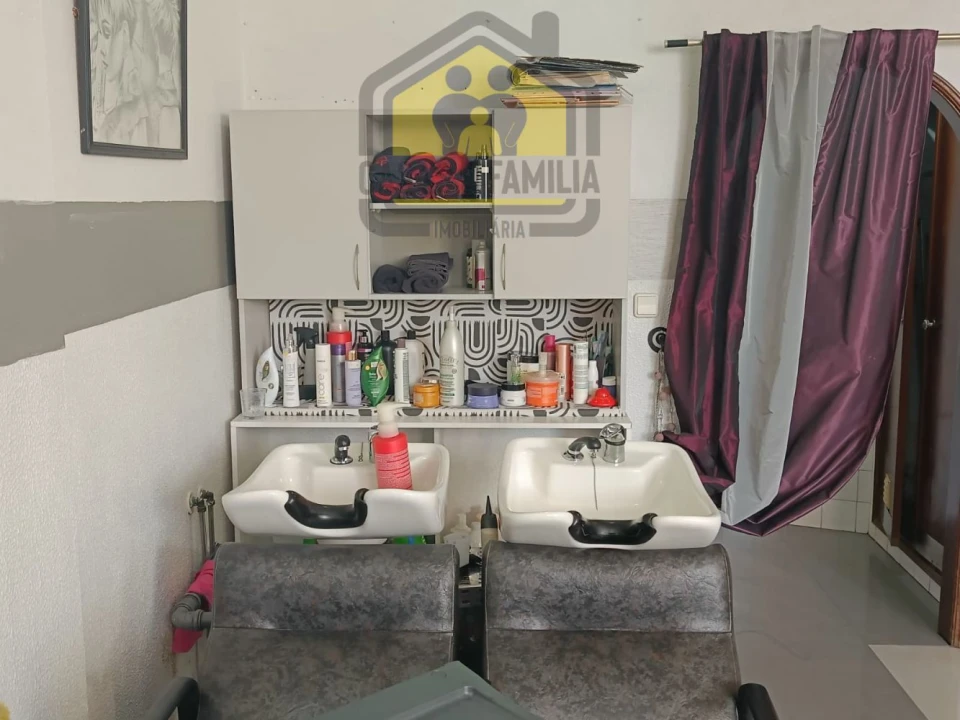 Loja para Trespasse em Nossa Sra de Fatima Foto 2