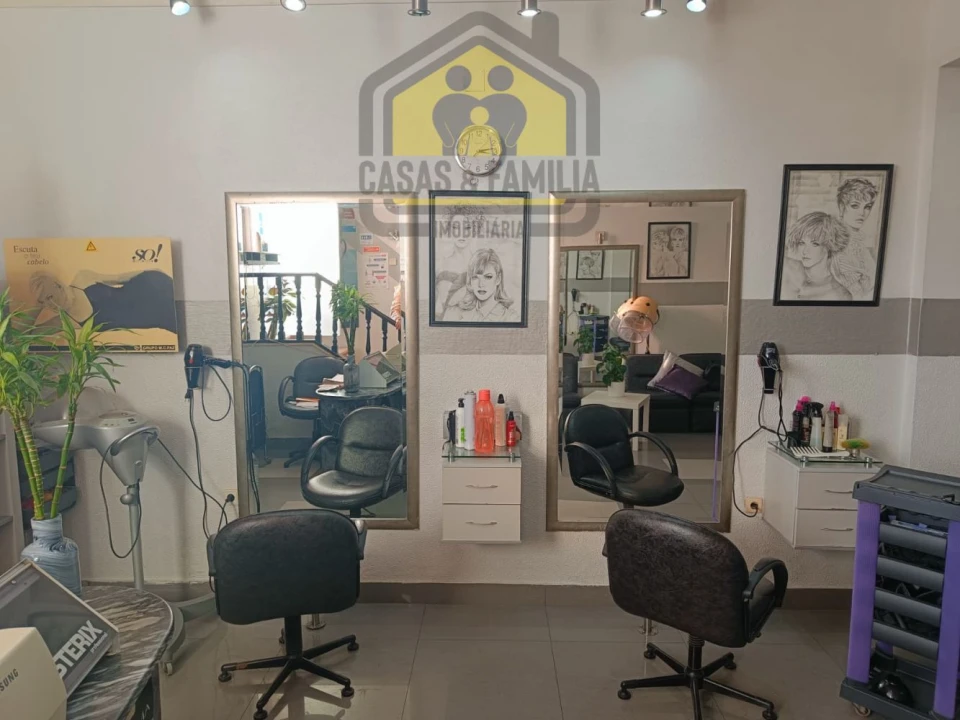 Loja para Trespasse em Nossa Sra de Fatima Foto 1