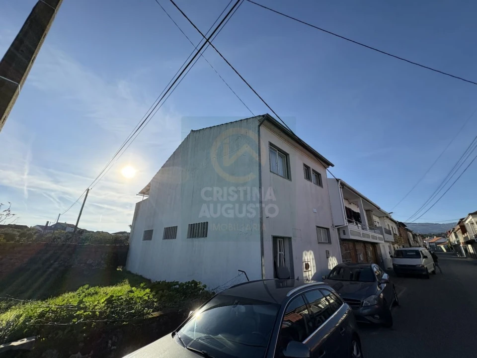 Moradia T2 para Venda em Fundão, Valverde, Donas, A. Joanes, A. Nova Cabo Foto 5