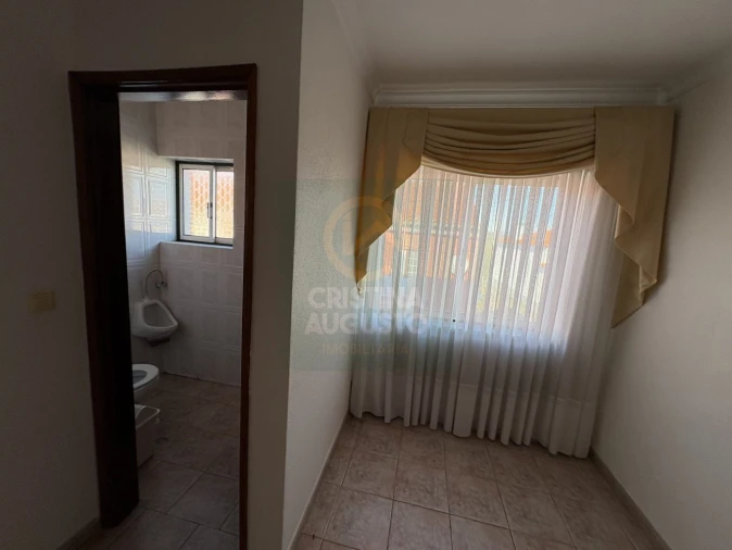 Moradia T2 para Venda em Fundão, Valverde, Donas, A. Joanes, A. Nova Cabo Foto 25