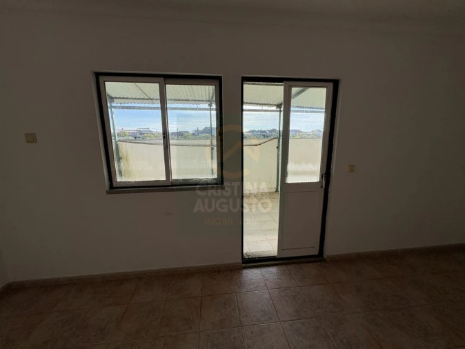 Moradia T2 para Venda em Fundão, Valverde, Donas, A. Joanes, A. Nova Cabo Foto 17