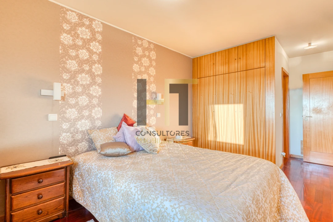 Apartamento T3 para Venda em Moreira Foto 10