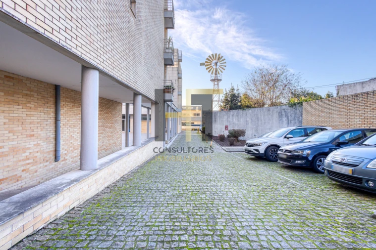 Apartamento T3 para Venda em Moreira Foto 31